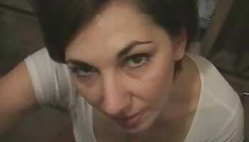 Dando um pau grande nas mãos das garotas video sexo estranho