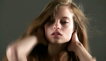 Kohl passou na pornô bizarro grátis piscina garota