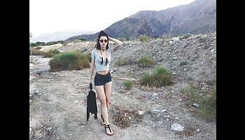 Entra na bunda das garotas filme pornô bizarro