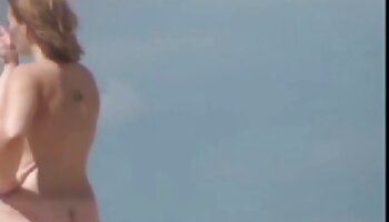 Transou com a namorada dele vídeo de pornô bizarro no colo