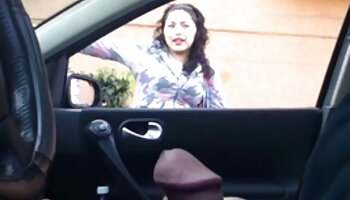Na penumbra da menina sexo video bizarro batendo
