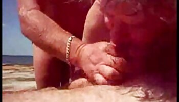 O menino veio visitar seu melhor videos pornos bizarros amigo e fodeu sua jovem namorada