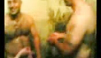 Jovem linda e videos pornos bizarros gratis maravilhosa arte de lamber o pau