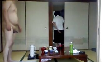 Chick quer o quarto, mas não vídeo pornô bizarro pode pagar com dinheiro