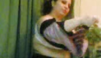 Empregada gostosa lambida fodida na cozinha vídeo pornô bizarro